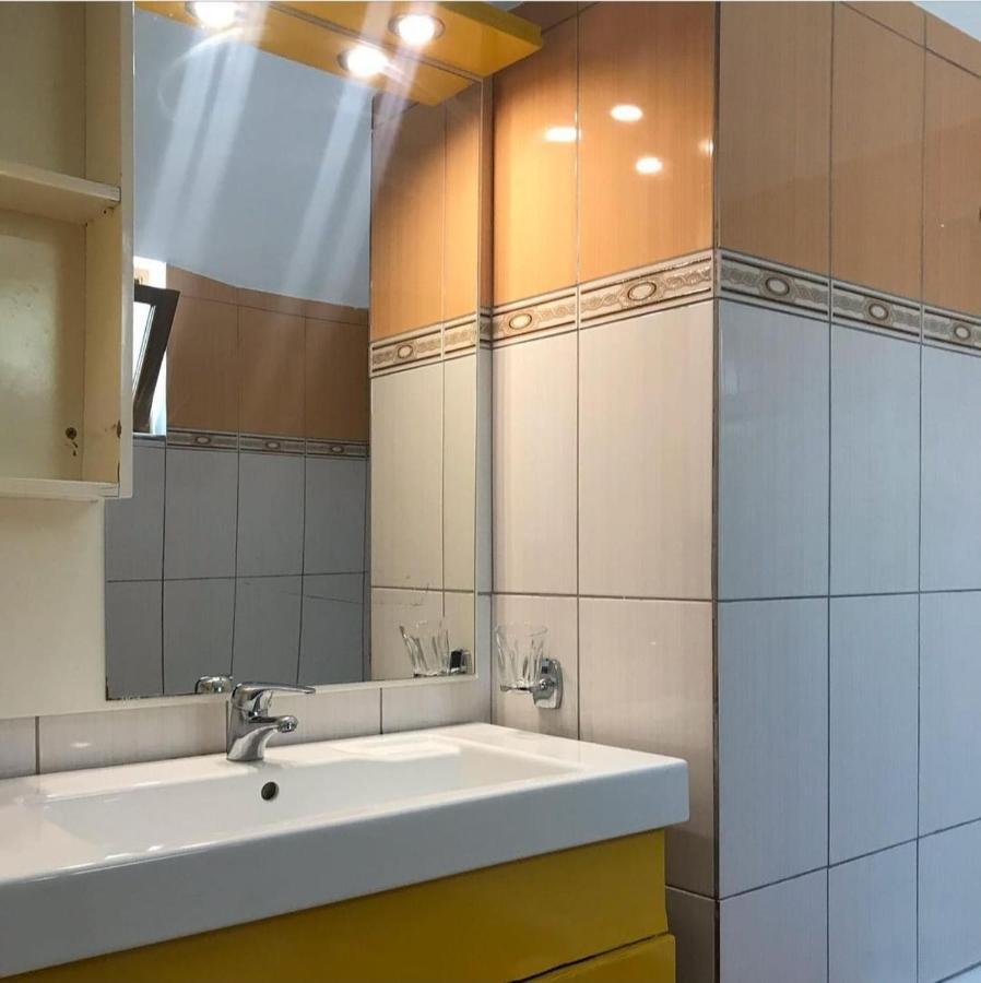 Bella Apartment'S Ксамил Екстериор снимка